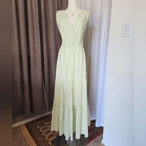 Banana Republic V Neck Tiered Maxi Dress